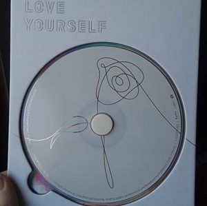 BTS CD